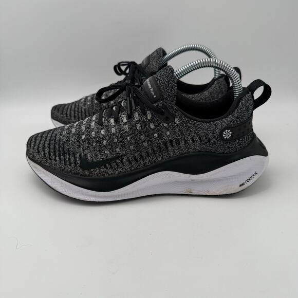 Nike React X Infinity Run 4 Oreo Athletic Sneakers DR2670-003 Womens Size 10 - Picture 4 of 9